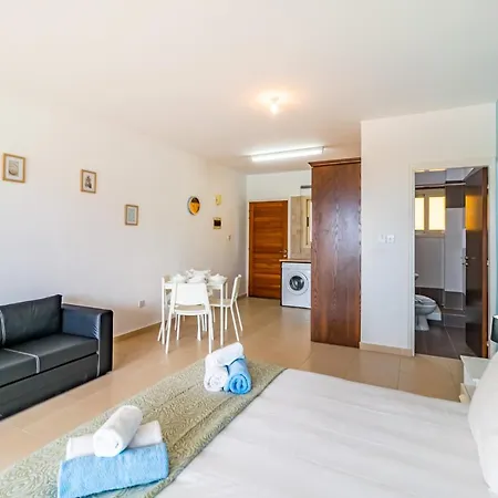 Apartment Ena Studio By Ezoria Villas Peyia